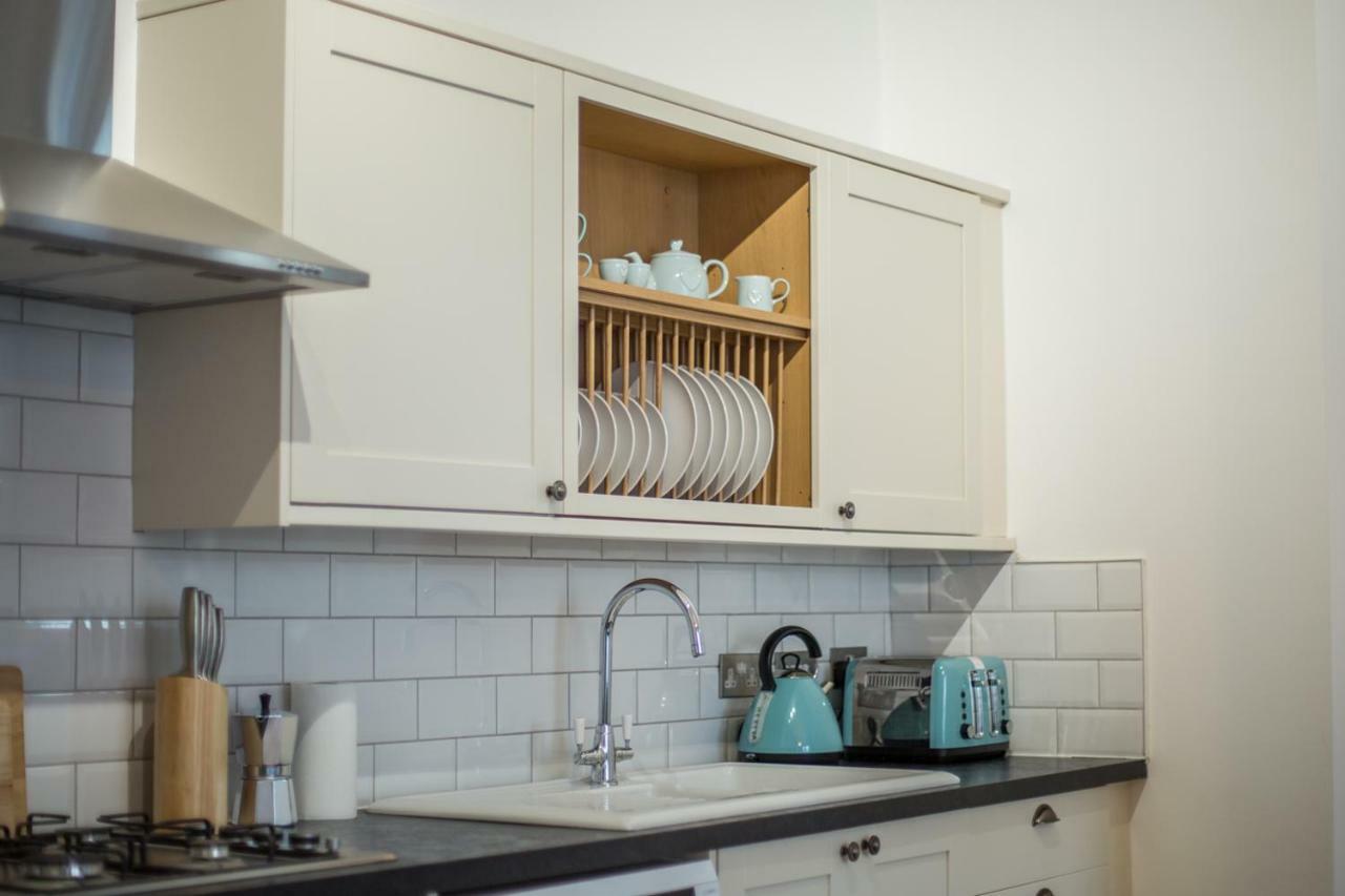 Stylish Apartment Close To Gloucester Quays & Docks المظهر الخارجي الصورة